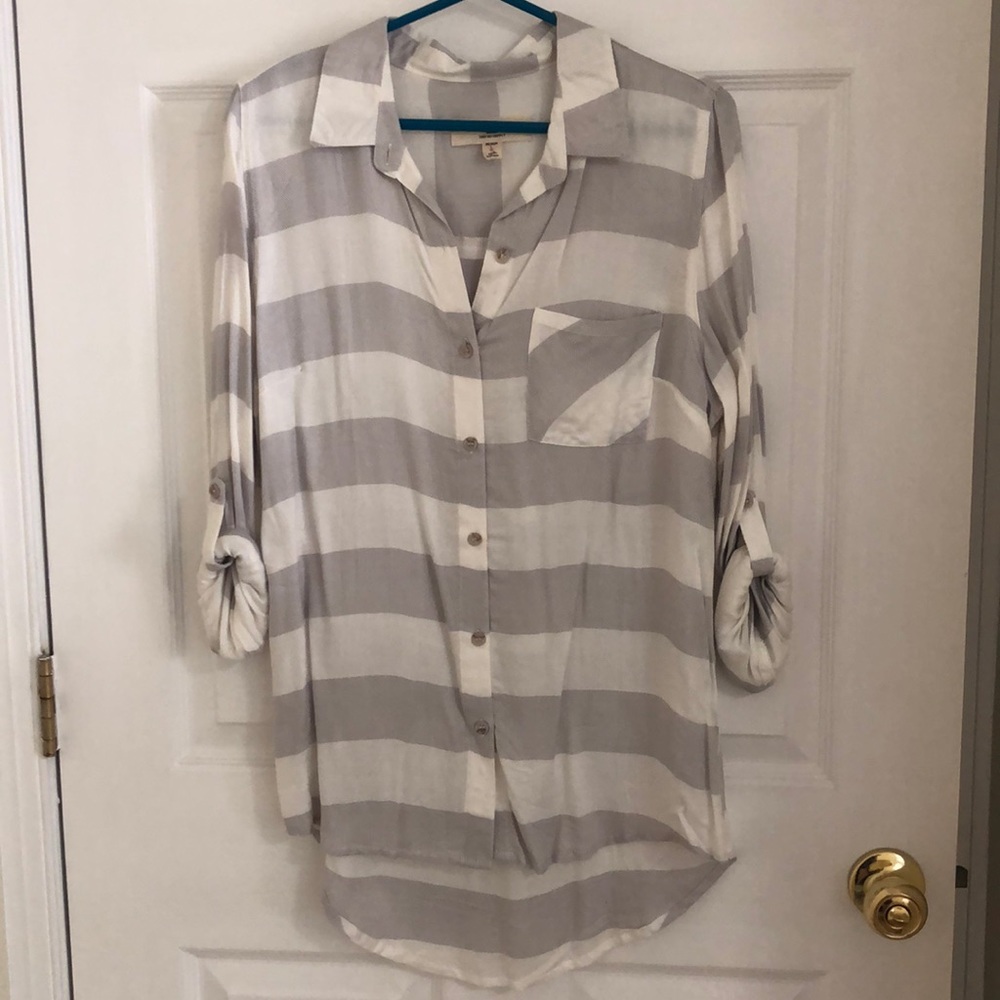 Stripe button down